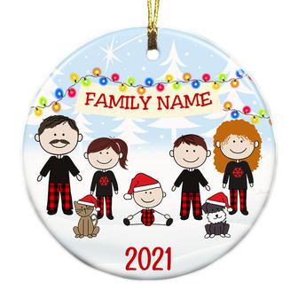 Personalized Family Christmas Circle Ornament NB172 87O53 - Thegiftio UK