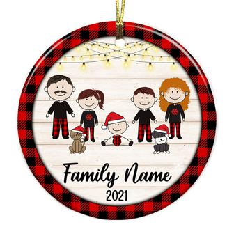 Personalized Family Christmas Circle Ornament NB181 87O53 - Thegiftio UK