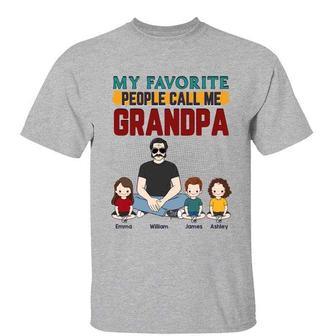 Old Man Sitting With Kids Favorite People Call Me Grandpa - Thegiftio UK