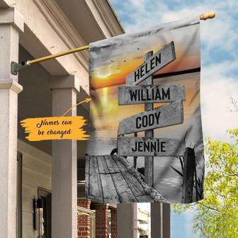 Personalized Family Street Sign Garden Flag for Lake House - Thegiftio UK