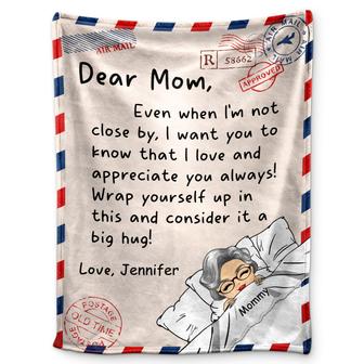 Mother Wrap Yourself & Consider It A Big Hug - Gift For Mother - Personalized Custom Fleece Blanket - Thegiftio UK