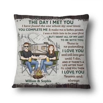 The Day I Met You Personalized Pillow - Gift for Couples - Thegiftio UK