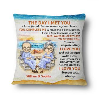 The Day I Met You Personalized Pillow - Gift for Couples - Thegiftio UK