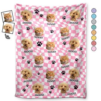 Custom Photo Dog Cat Retro Checkered Background - Gift For Pet Lovers - Personalized Fleece Blanket - Thegiftio UK