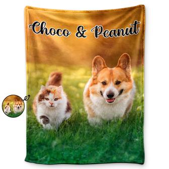 Custom Photo Dogs Cats Pets - Gift For Pet Lovers, Dog Lovers, Cat Lovers - Personalized Fleece Blanket, Sherpa Blanket - Thegiftio UK