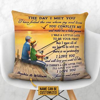 The Day I Met You Personalized Pillow - Gift for Couples - Thegiftio UK