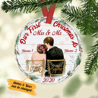 Personalized First Christmas Wedding Couple Ornament - Thegiftio UK