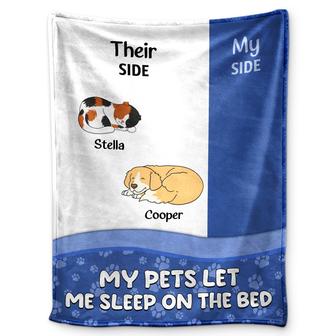 Let Me Sleep On The Bed - Gift For Pet Lovers - Personalized Fleece Blanket - Thegiftio UK