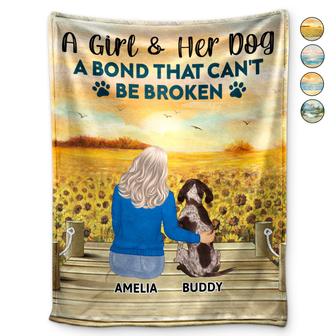 A Bond That Can't Be Broken - Gift For Dog Lovers, Dog Mom, Dog Dad - Personalized Fleece Blanket - Thegiftio UK