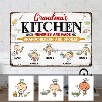 Personalized Mom's Kitchen, Gift For Grandma, Kitchen Mom Grandma Metal Sign - Thegiftio UK
