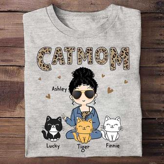 Cat Mom Chibi Leopard Pattern Custom T-Shirt - Gift for Mom - Thegiftio UK