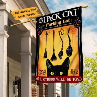 Personalized Black Cat Halloween Garden Flag for Cat Lovers - Thegiftio UK