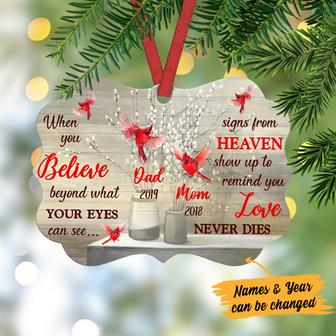 Personalized Memorial Mom Dad Gifts, Cardinal Lovers, Love Never Dies Cardinal Benelux Ornament - Thegiftio UK