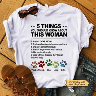 5 Things About This Dog Mom Custom T-Shirt - Gift for Moms - Thegiftio UK