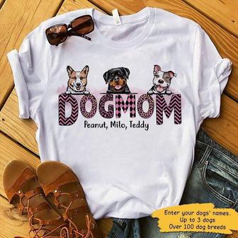 Dog Mom Slogan Pattern Peeking Dog Custom T-Shirt - Thegiftio UK